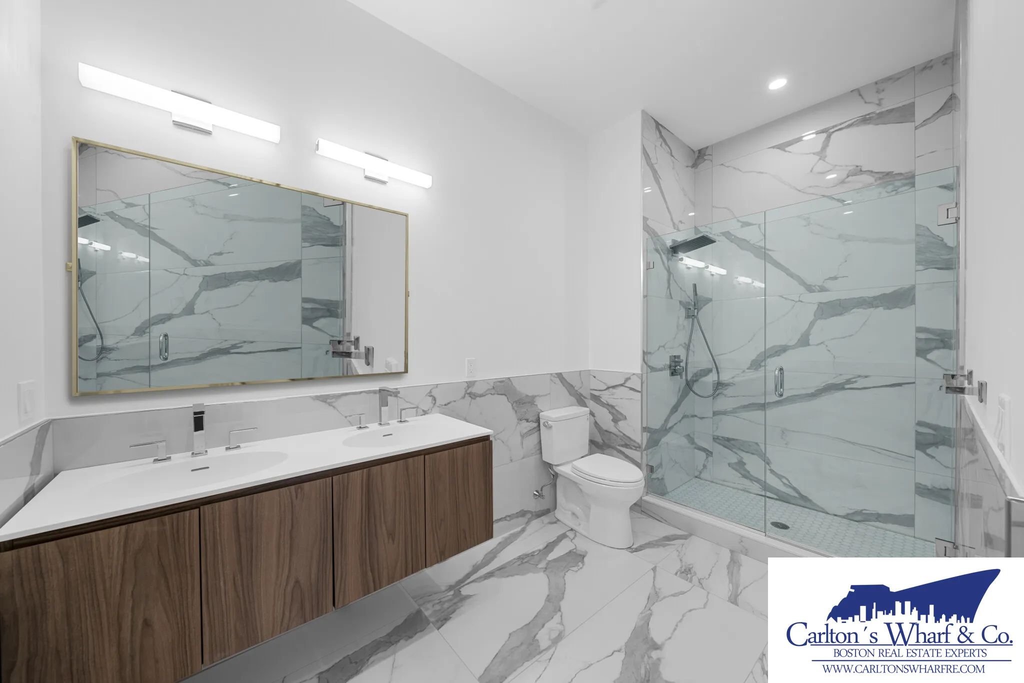 218 Old Colony Ave, South Boston