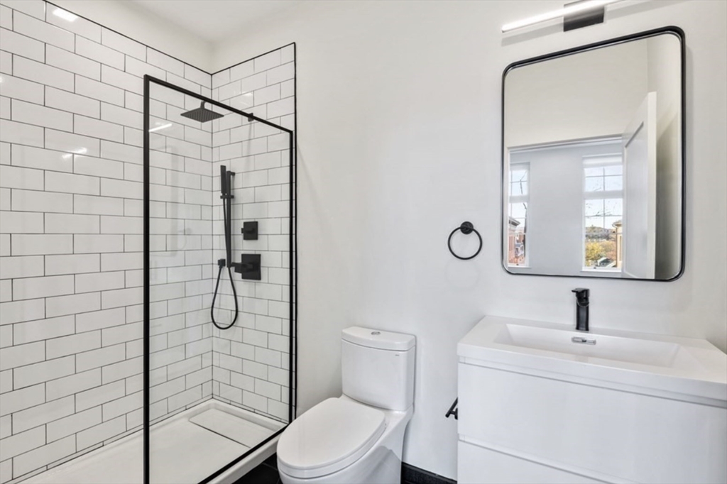 217-221 Essex St, Salem