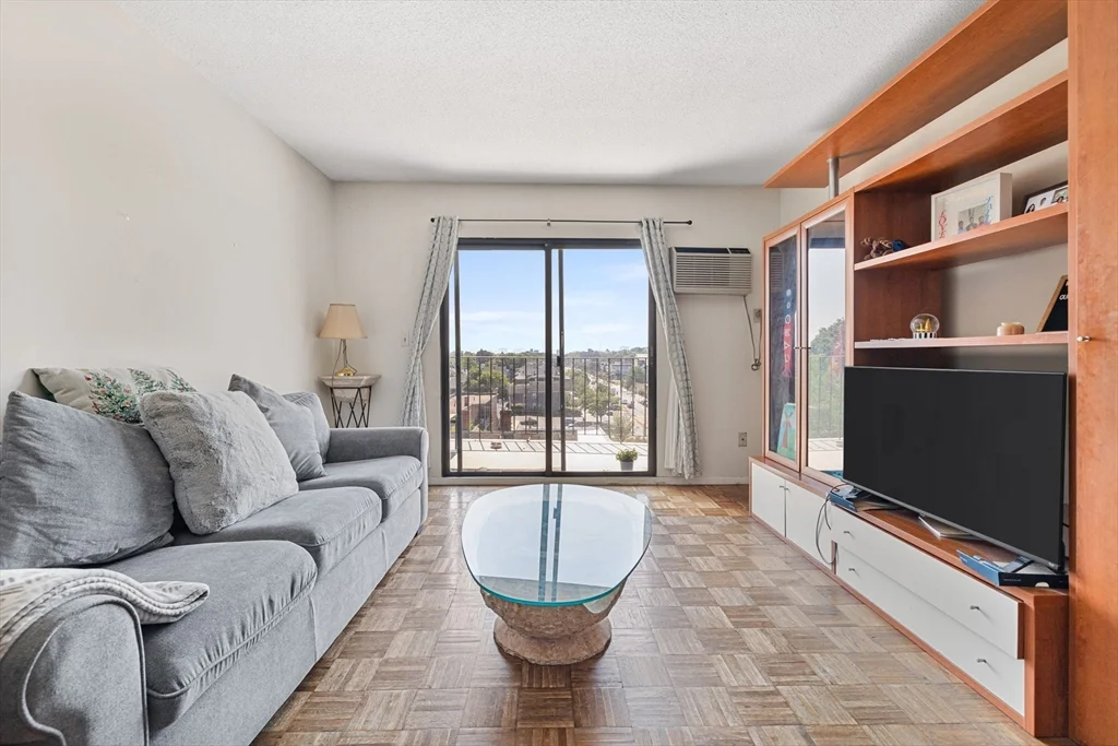 2353 Massachusetts, North Cambridge