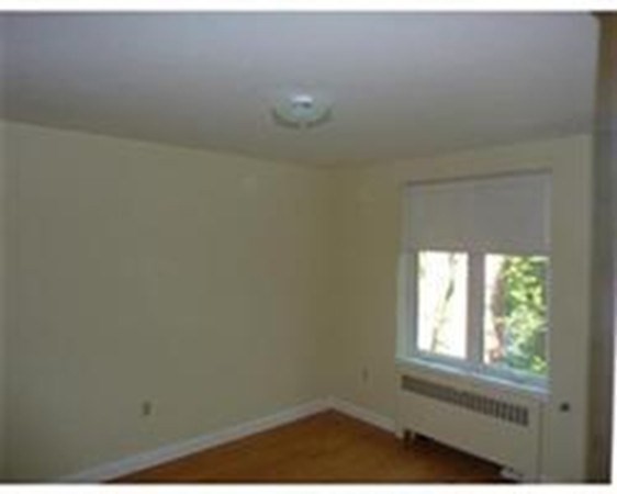 42 Dean Rd, Brookline