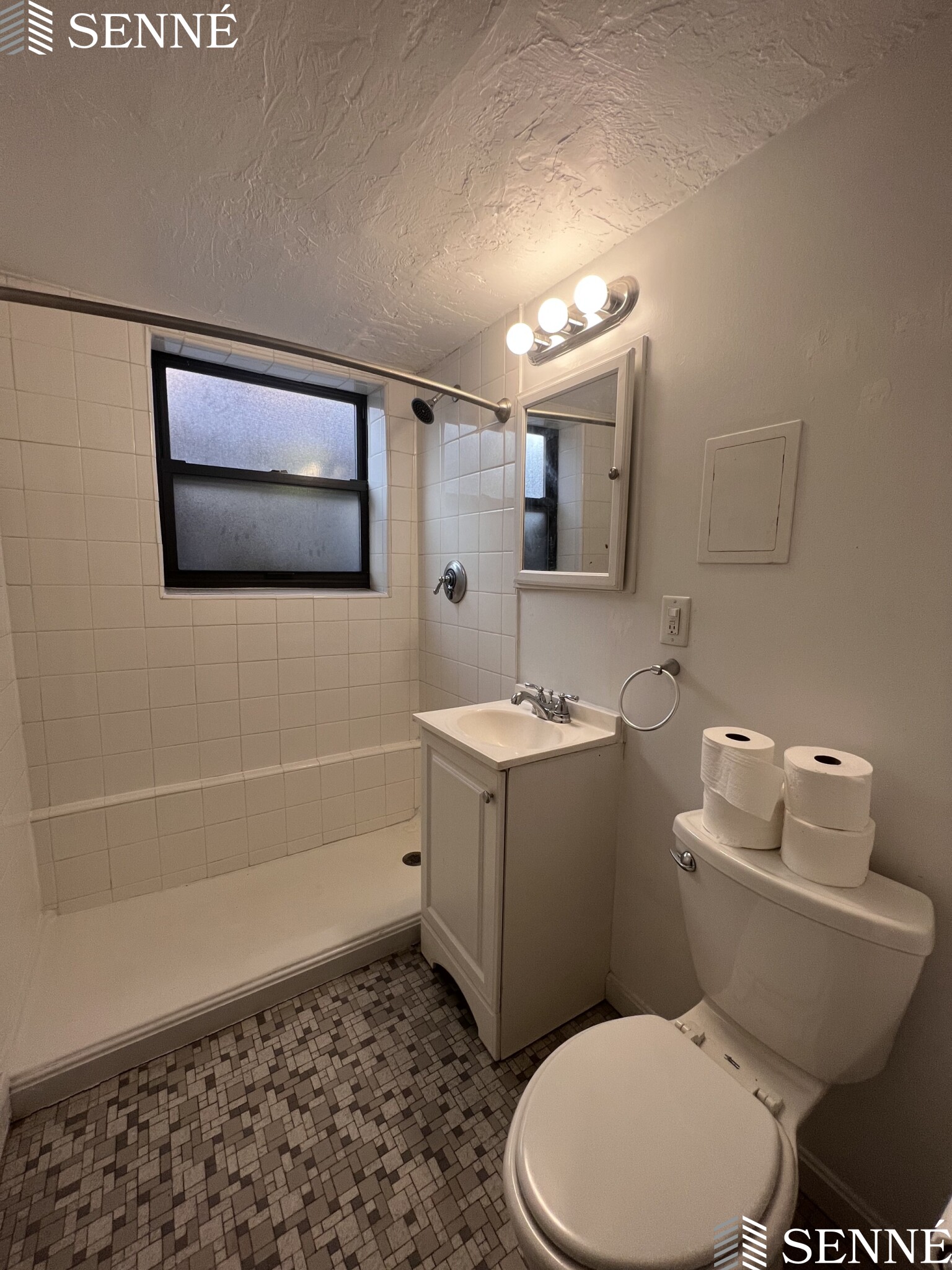 50 Harvard Ave, Harvard Avenue