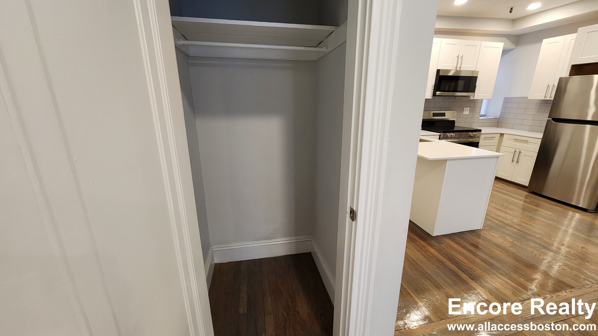 11 Peterborough St, Fenway