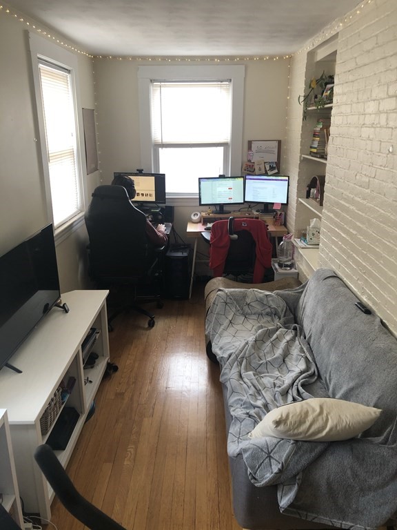 208A Washington St, Prospect Hill