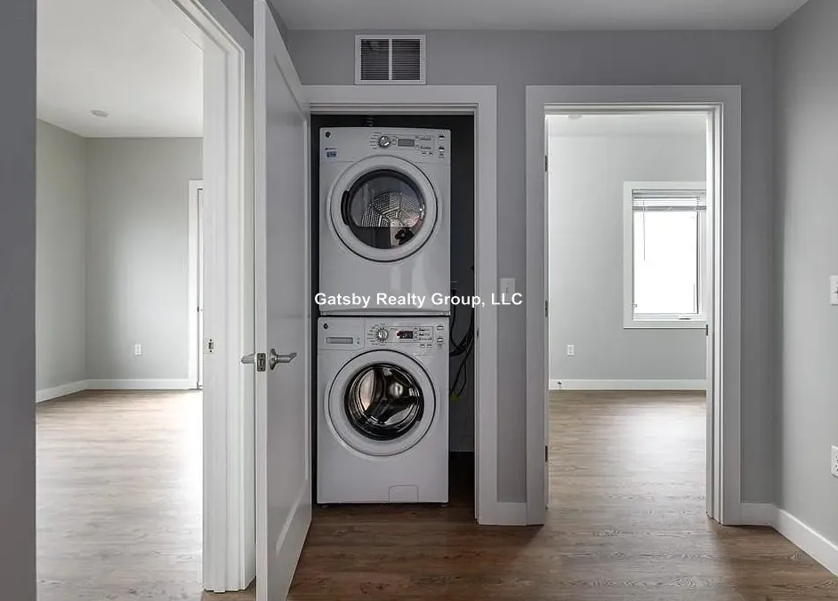 44 Union Sq, Prospect Hill