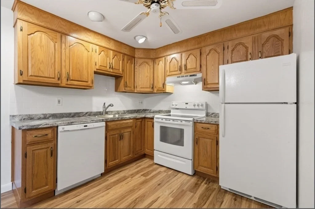 34 Hamilton Rd, Arlington