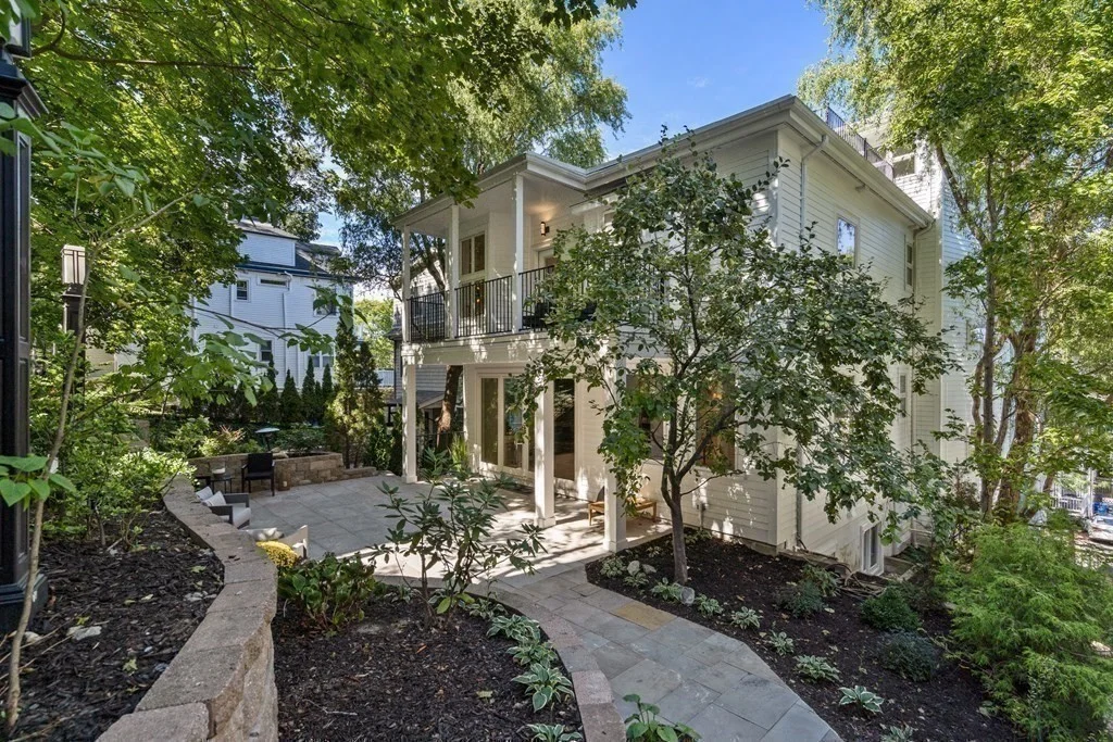 89 University Rd, Aspinwall Hill