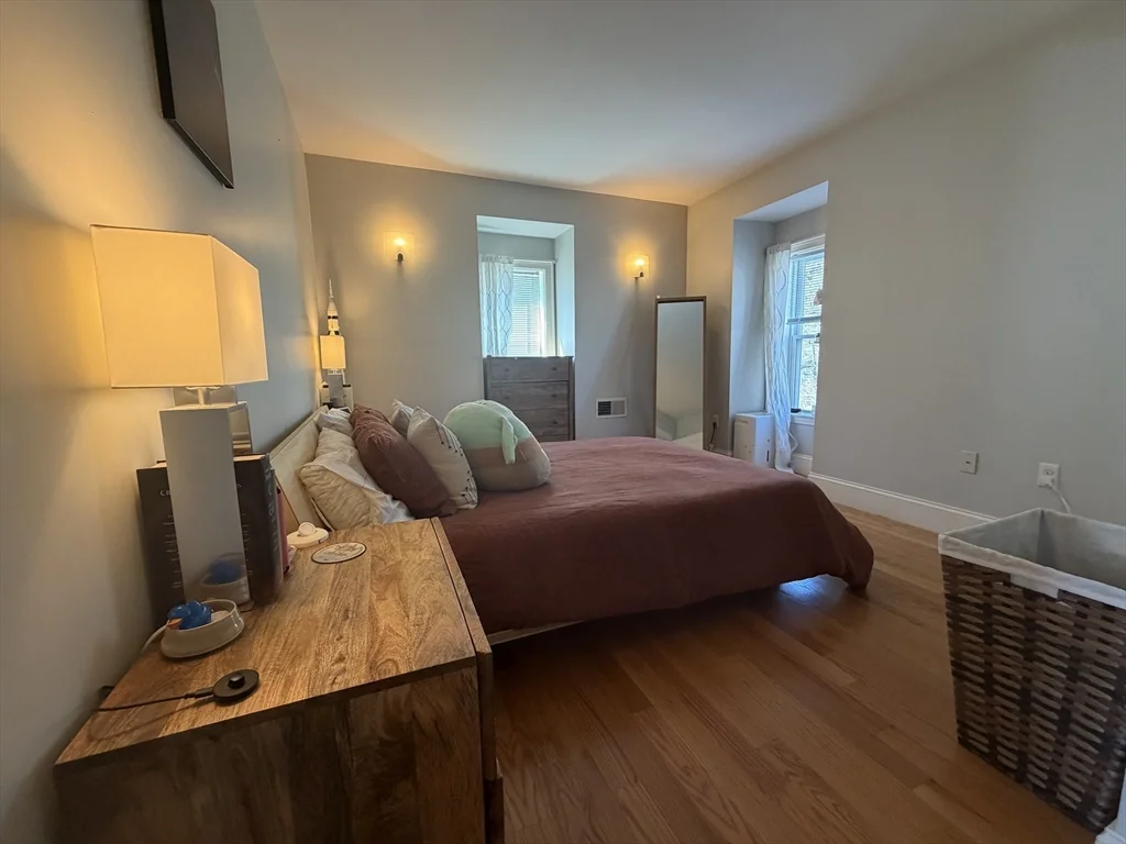 111 Pleasant St, Dorchester