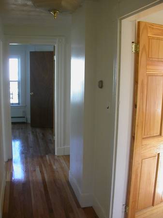 31 Seattle St, Lower Allston