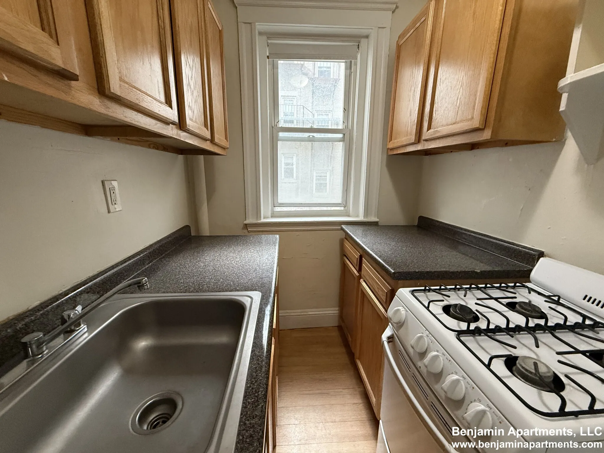 1179 Boylston St, Fenway