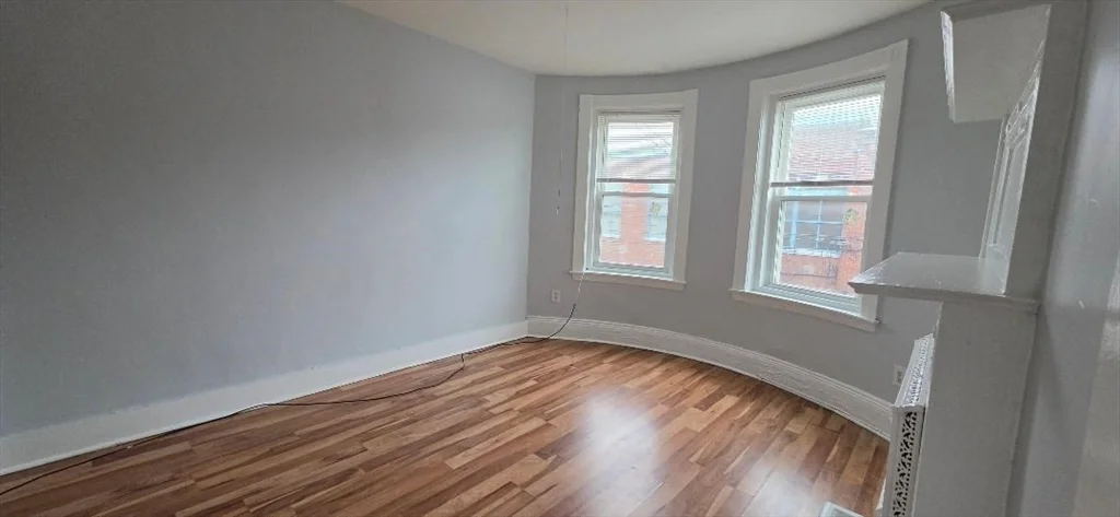 15A Linden St, Allston