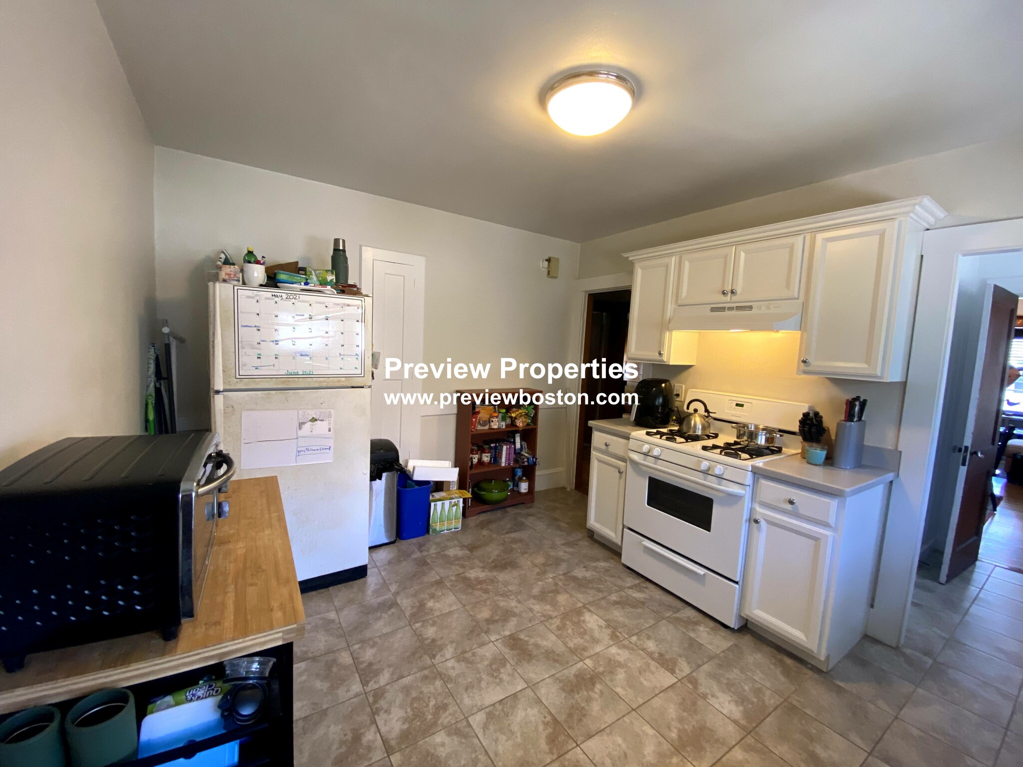 12 Niles St, Brighton