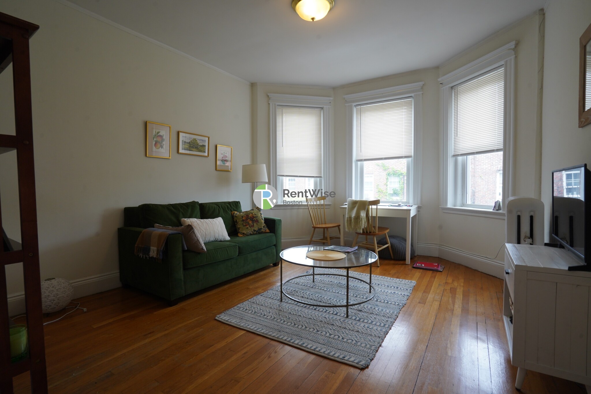 42 Strathmore Rd, Brighton