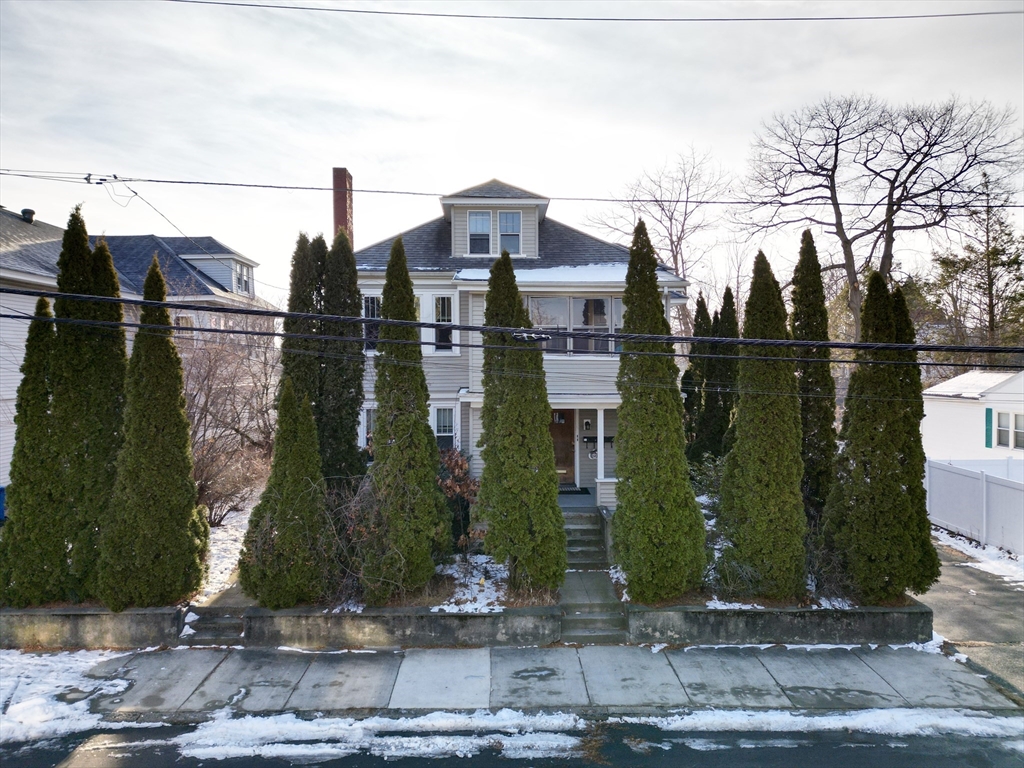 92 Everett St, South Lawrence