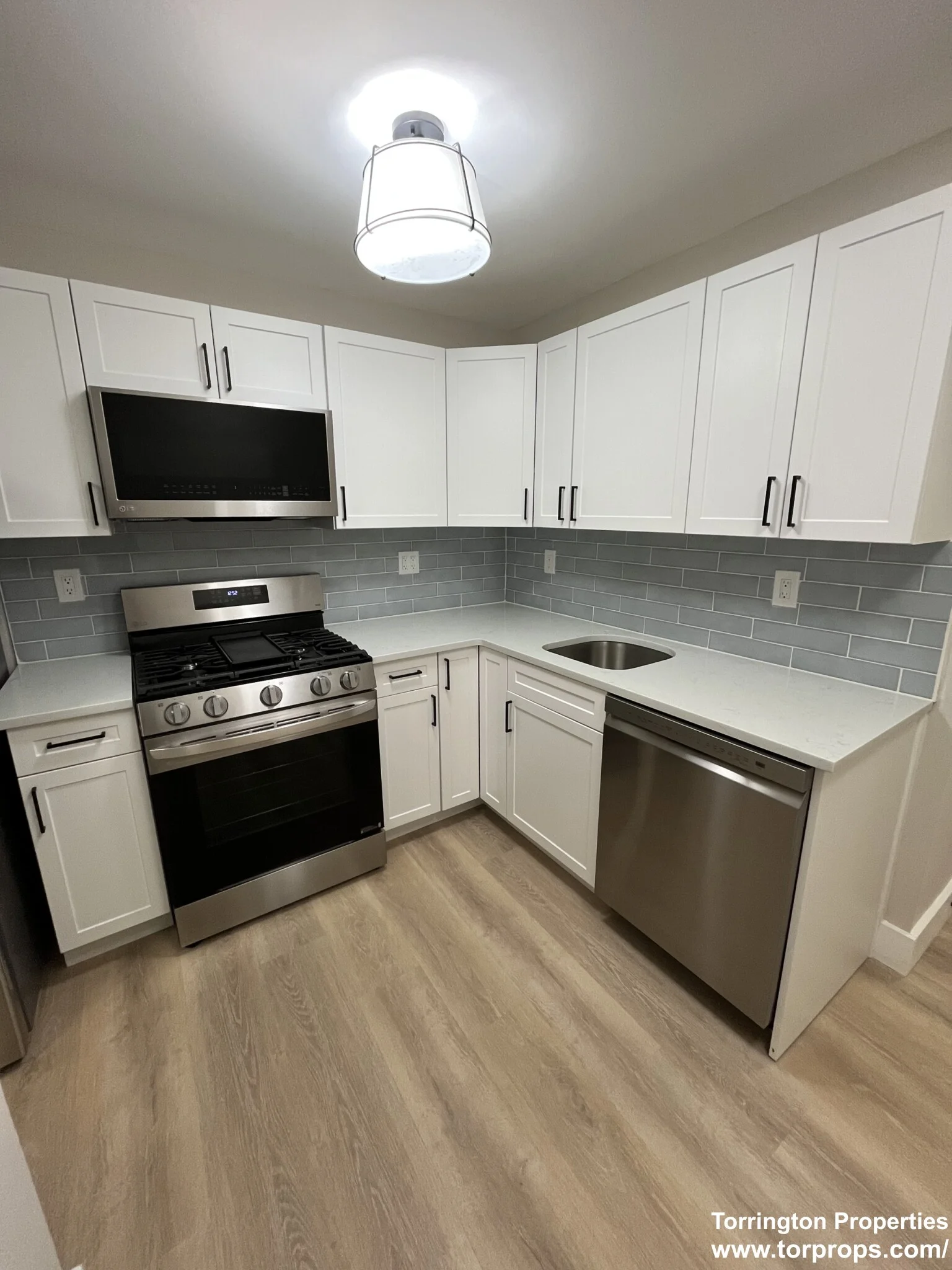 17 M St, South Boston