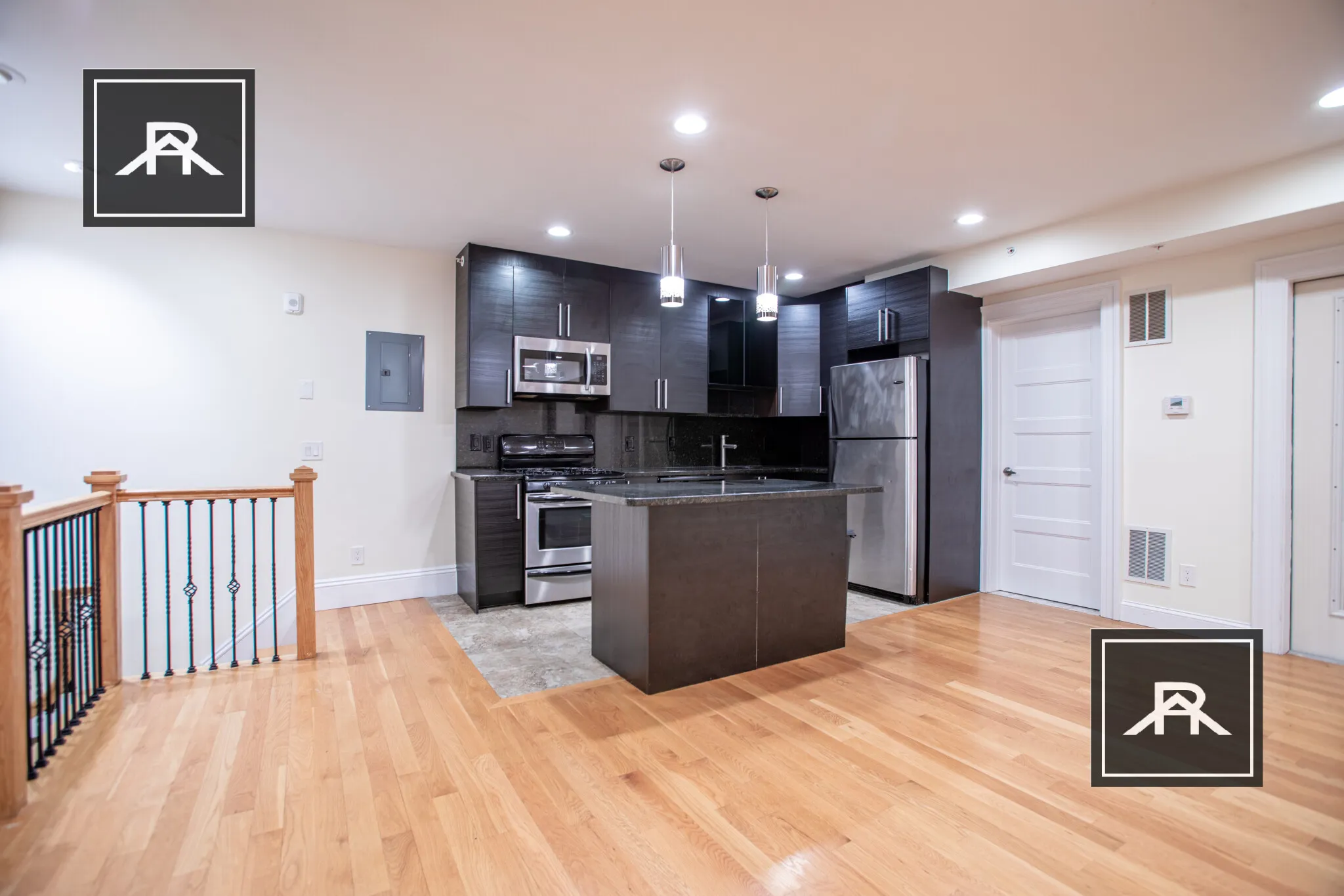 1616 Beacon St, Corey Hill