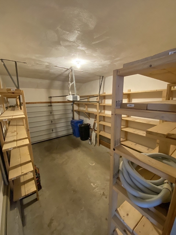 31 Helen St, Waltham