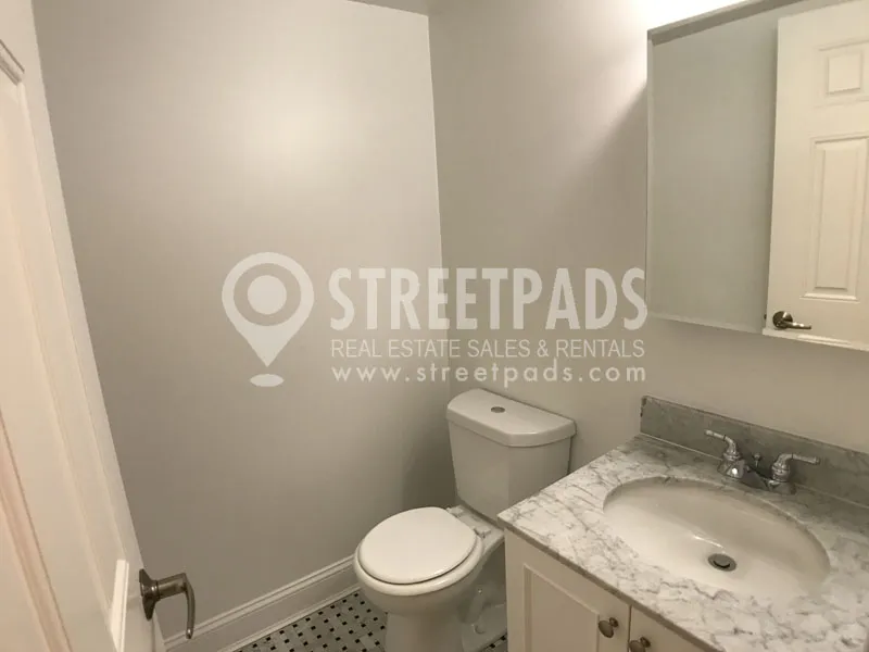 55 Langdon St, Neighborhood Nine