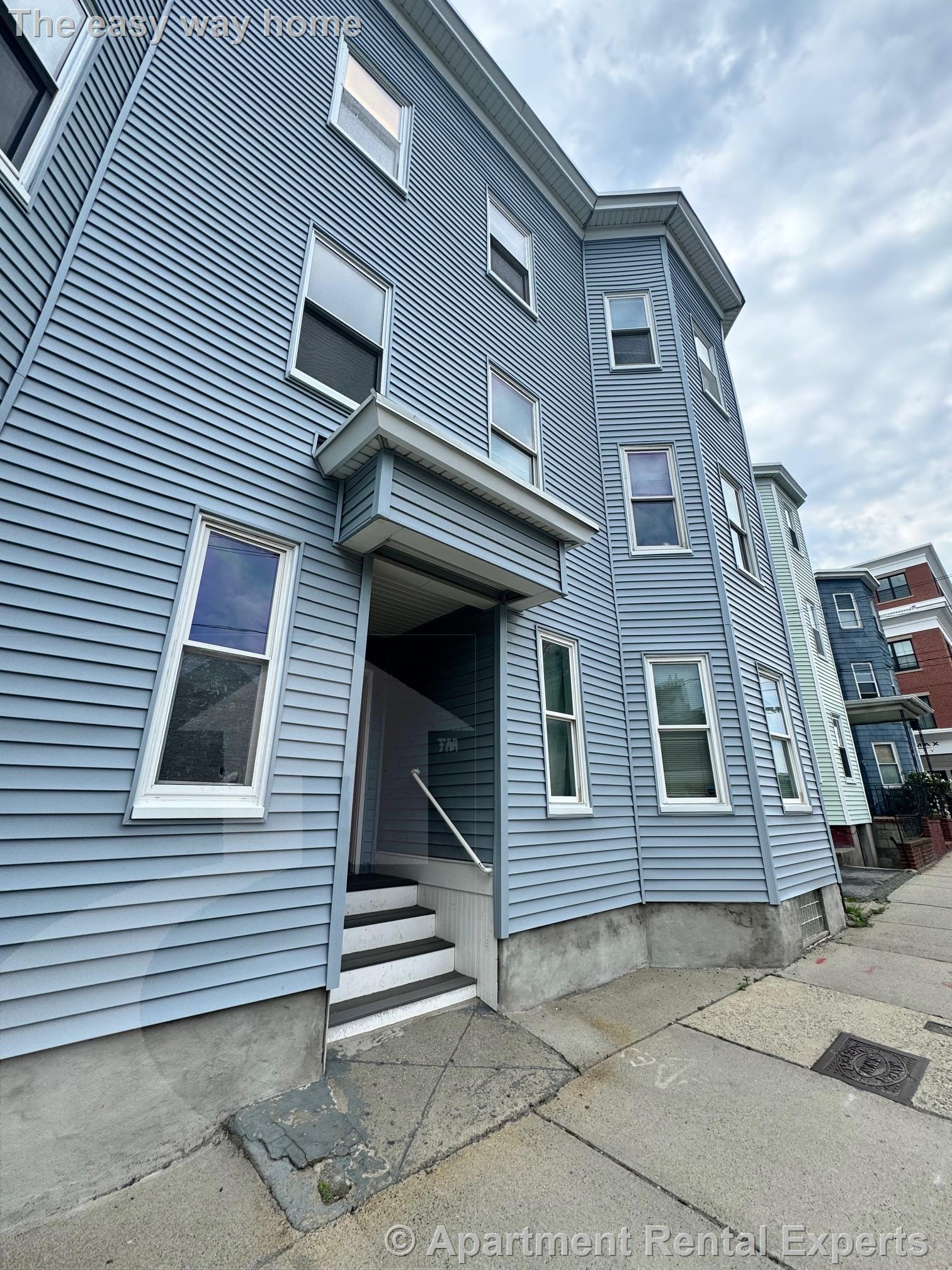 61 Webster Ave, Inman Square
