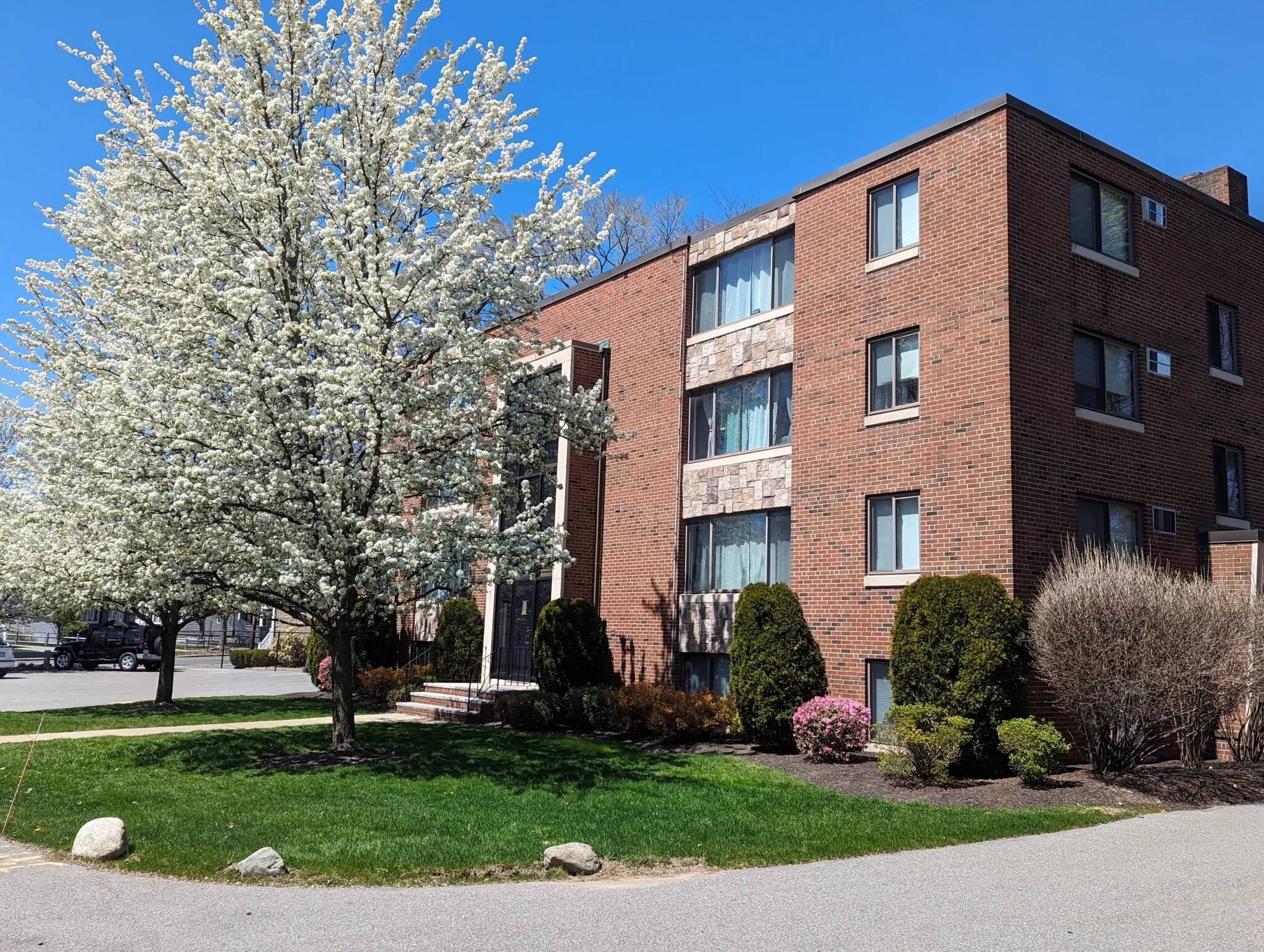 175 West Wyoming Ave, Melrose
