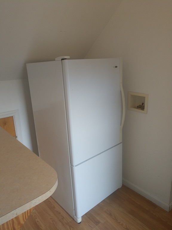 44 Winthrop St, Taunton