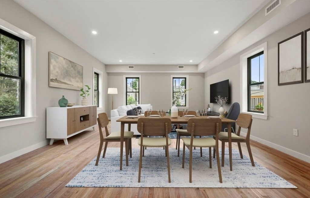 543 East 7th St, South Boston