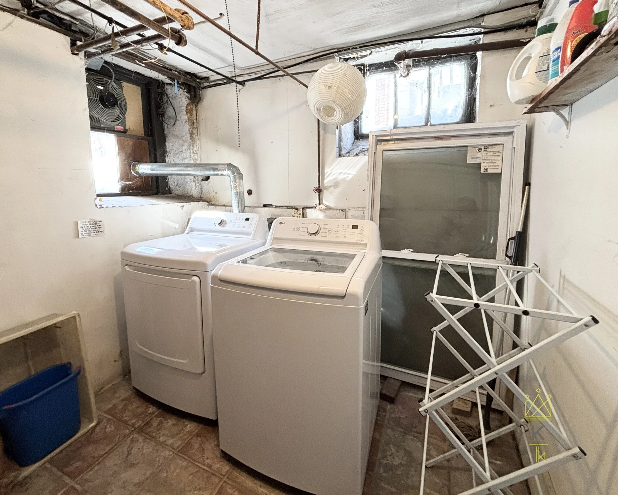 21 Osborne Rd, North Brookline