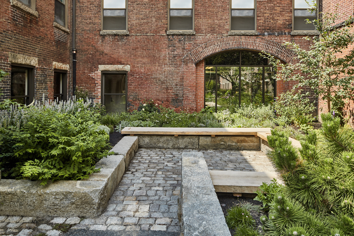 791 Tremont St, Roxbury