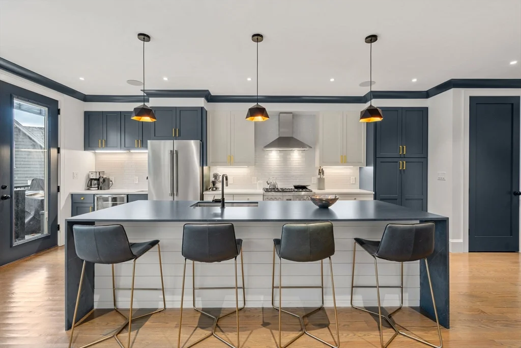 5 Caspian Way, Dorchester