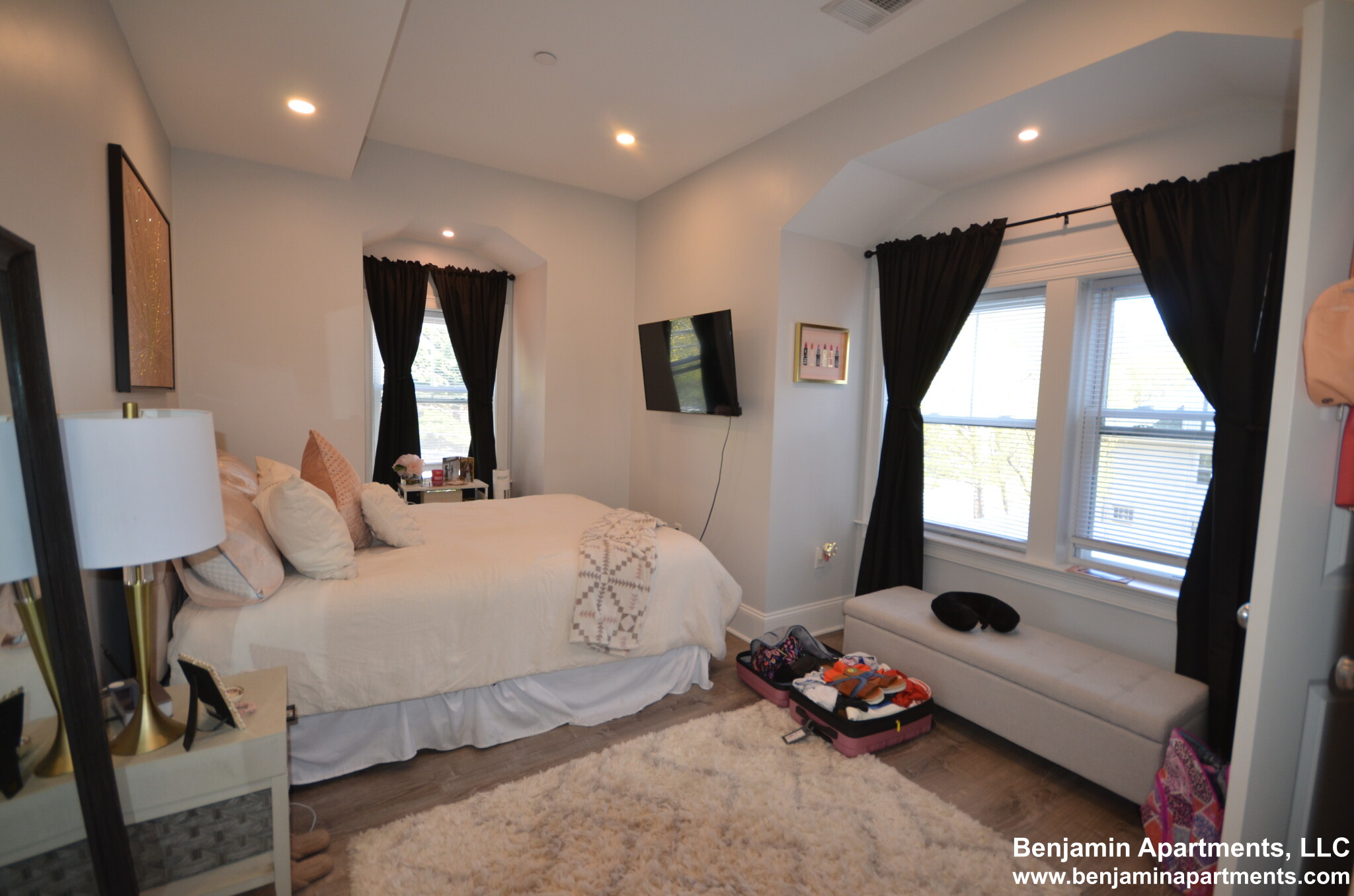 120 Kenrick St, Oak Square