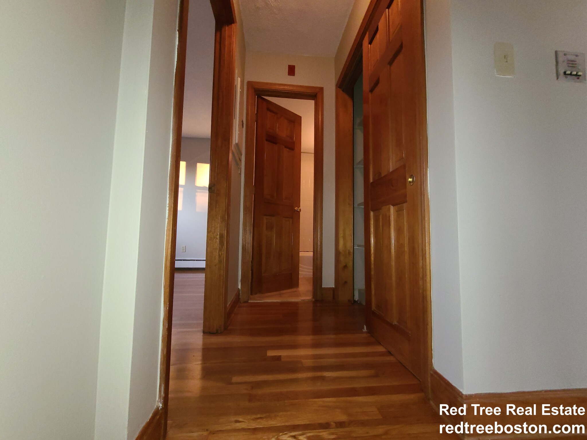 288 Grove St, Auburndale