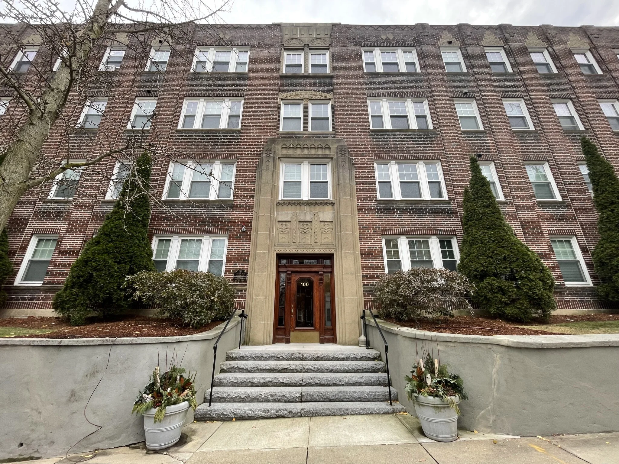 100 Kilsyth Rd, Brighton