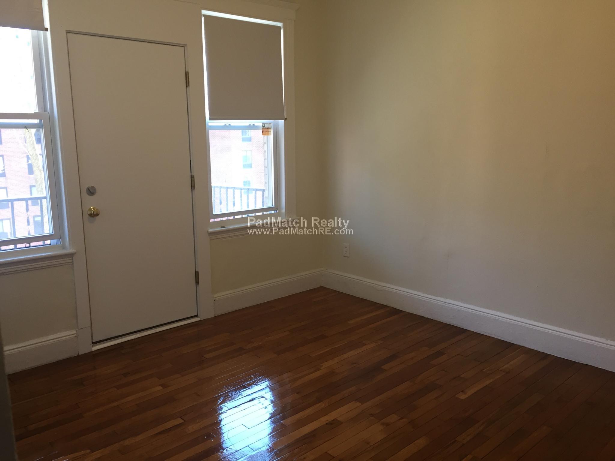 1626 Commonwealth Ave, Brighton