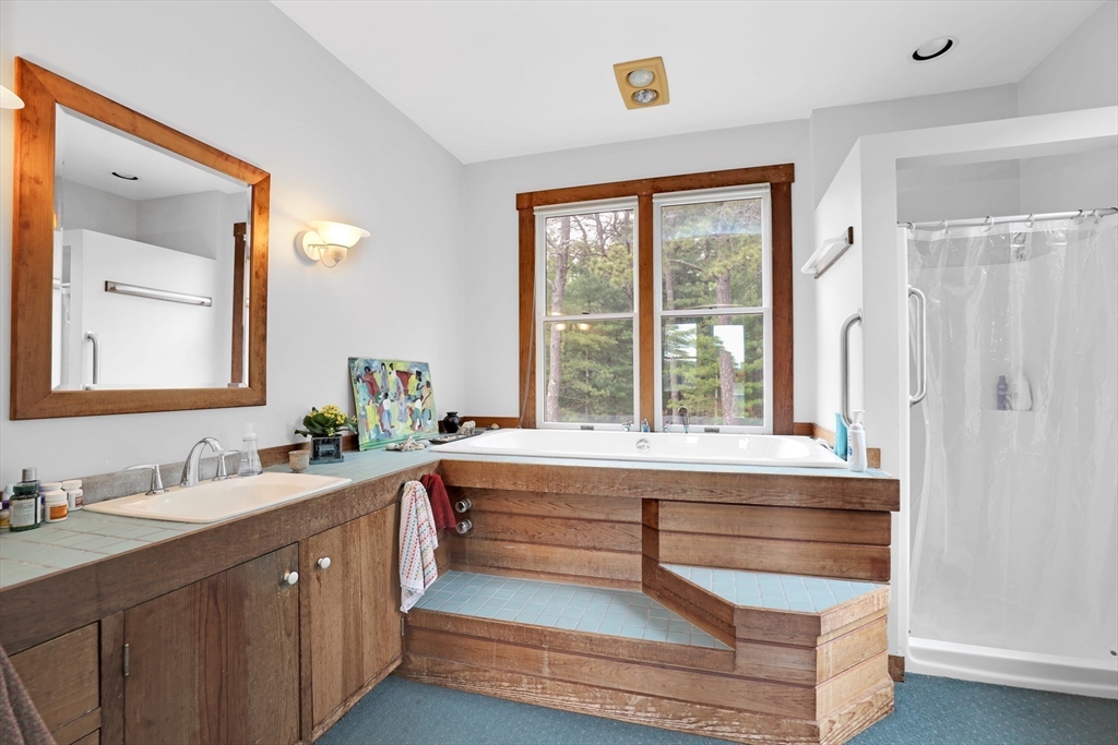 17 Bourne Point Rd, Wareham