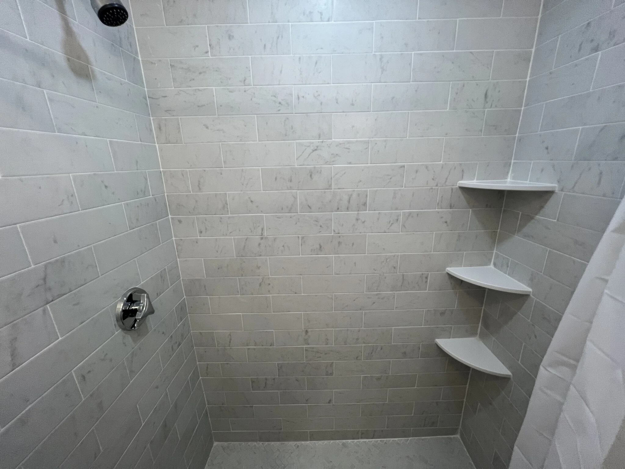 372 Oxford St, Ward Two