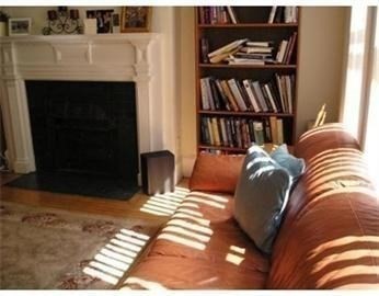 12 Royce Rd, Brighton