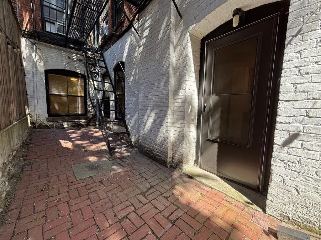 68 Myrtle St, Beacon Hill