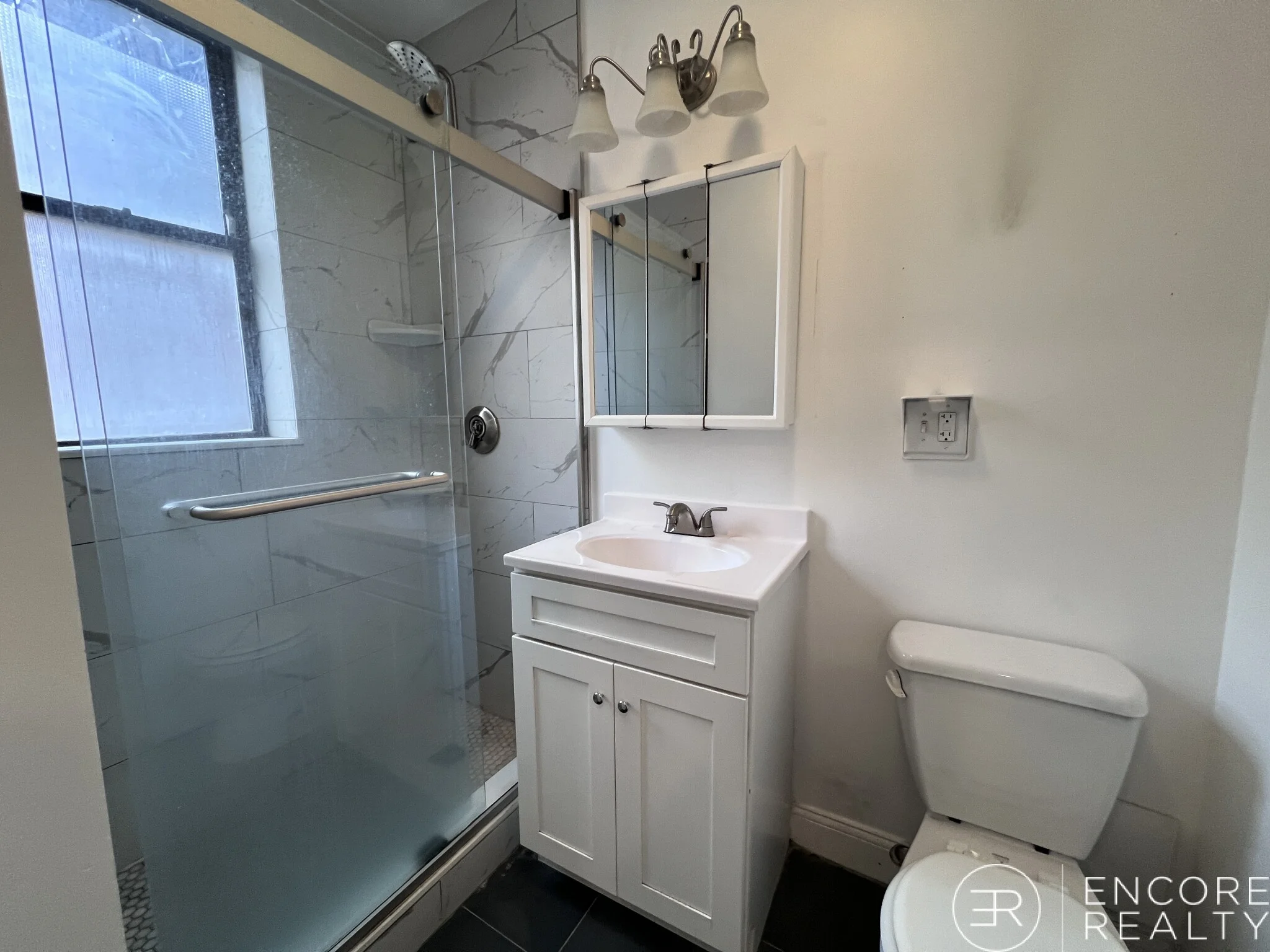 19 Queensberry St, Fenway