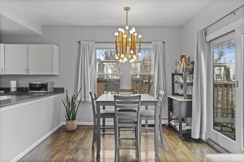 52 H St, South Boston