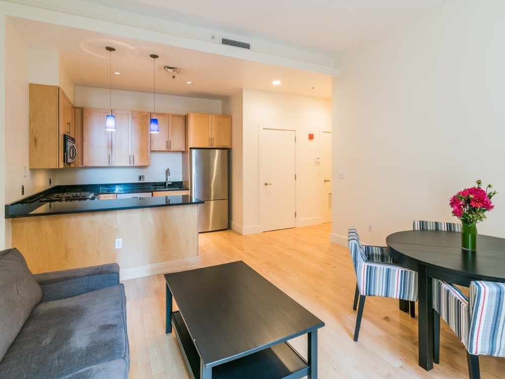 181 Essex, Leather District