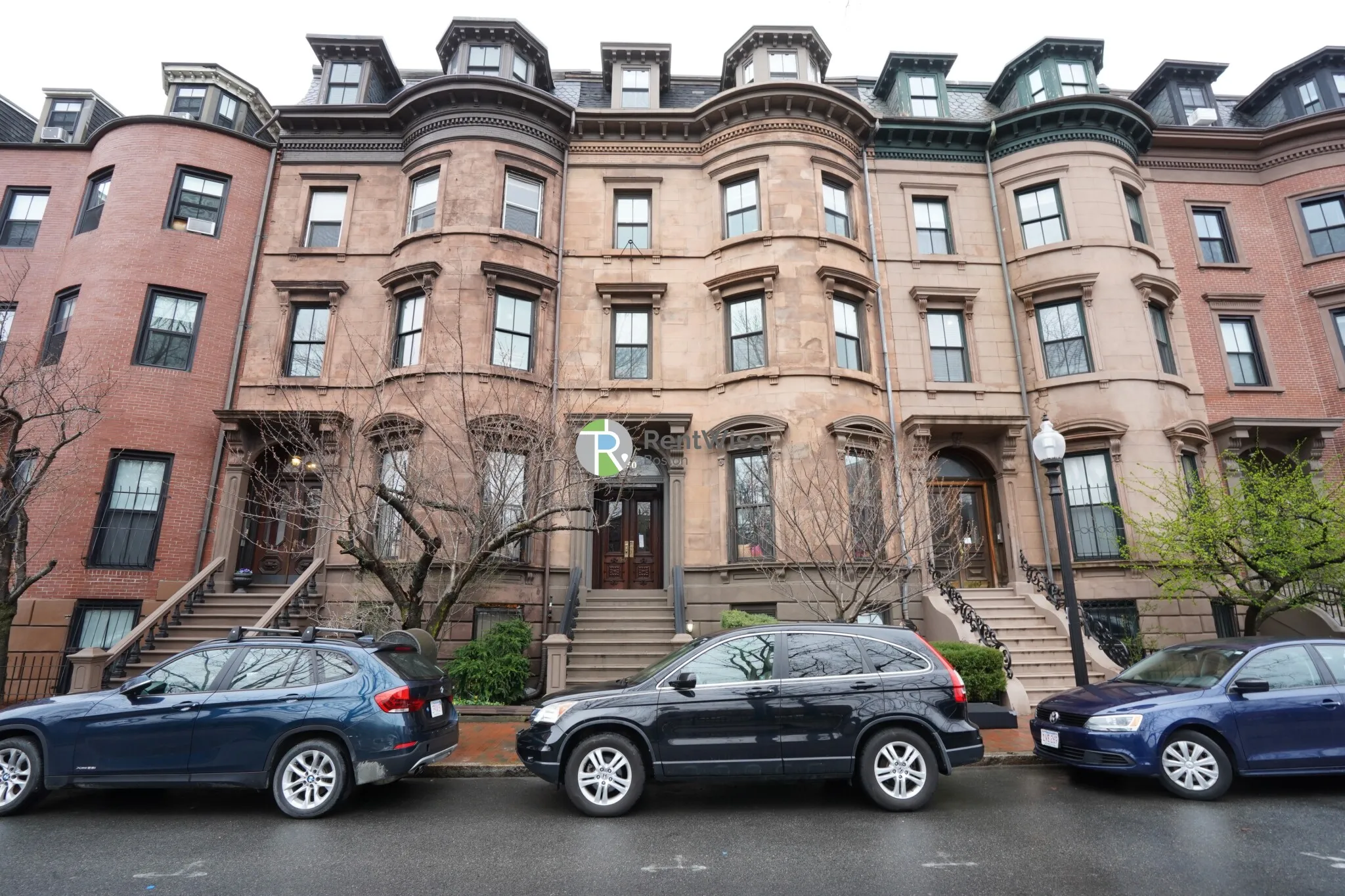 550 Massachusetts Ave, South End