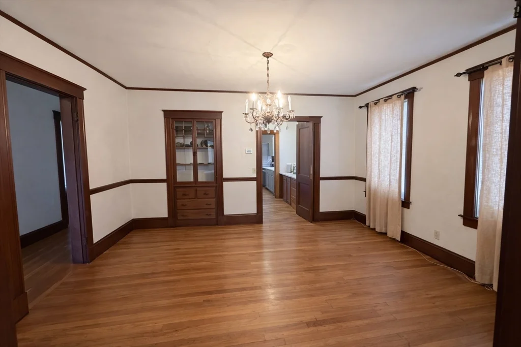 875 Fellsway, Medford