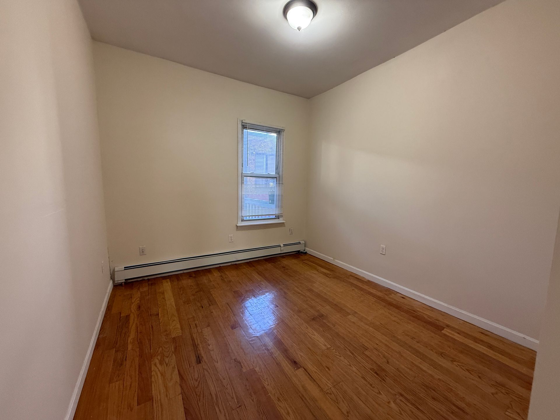 16 Chelsea St, East Boston