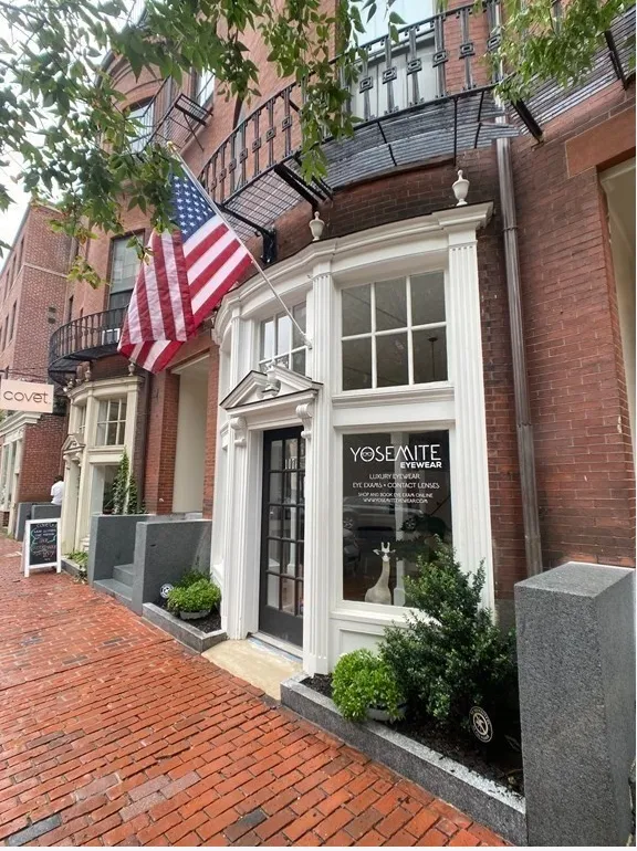 107 Charles St, Beacon Hill