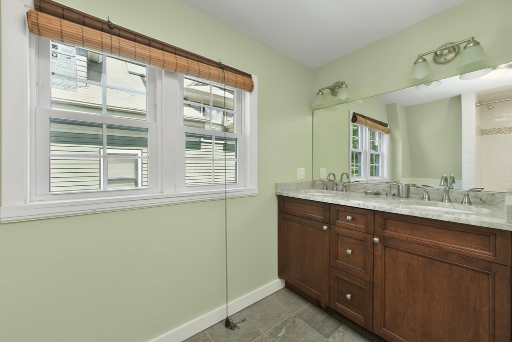 28 Meredith St, West Roxbury