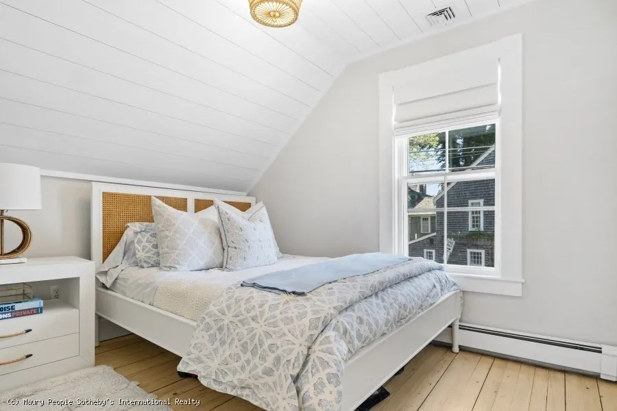 82 Center, Nantucket