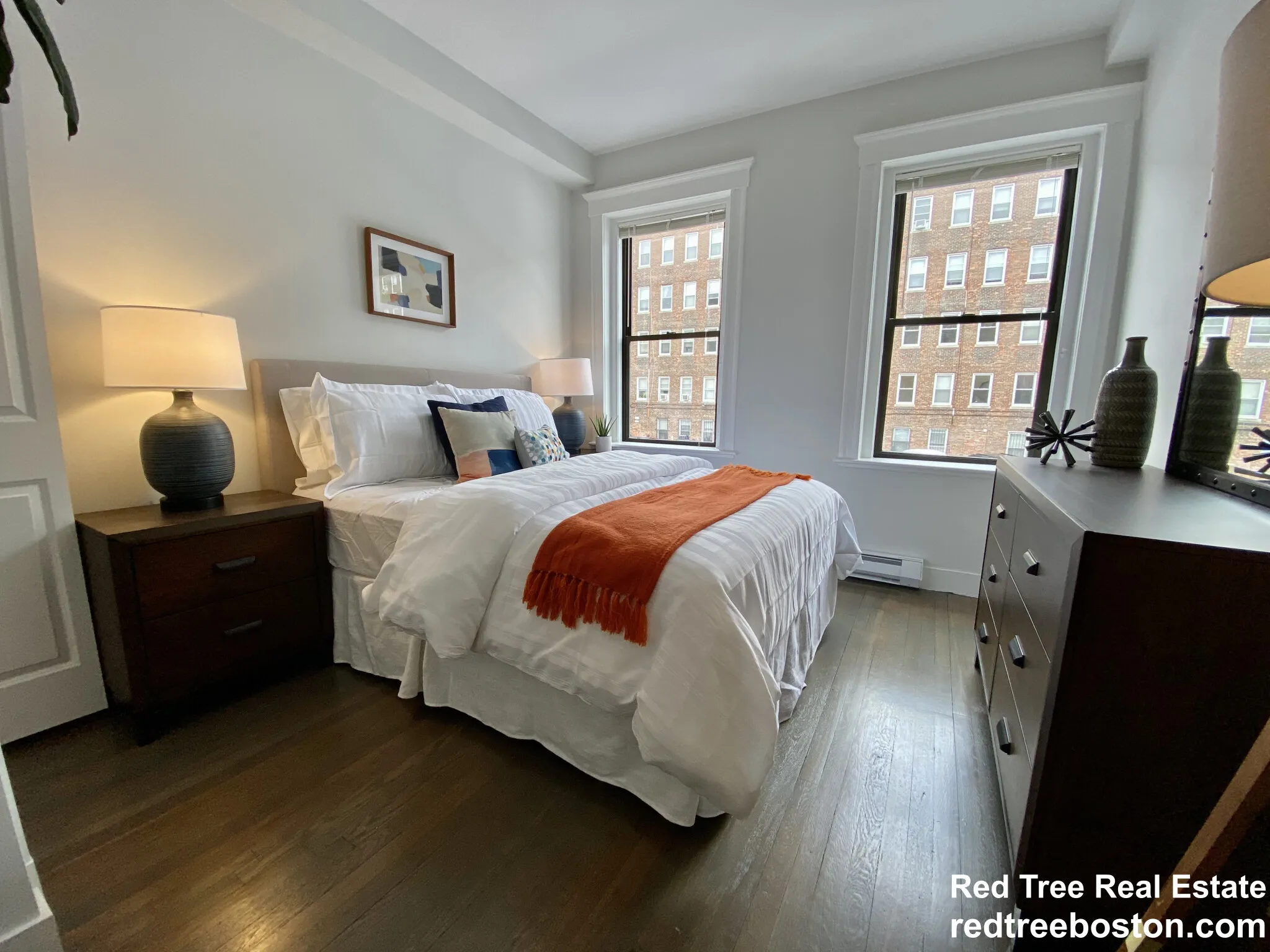 77 Park Dr, Fenway