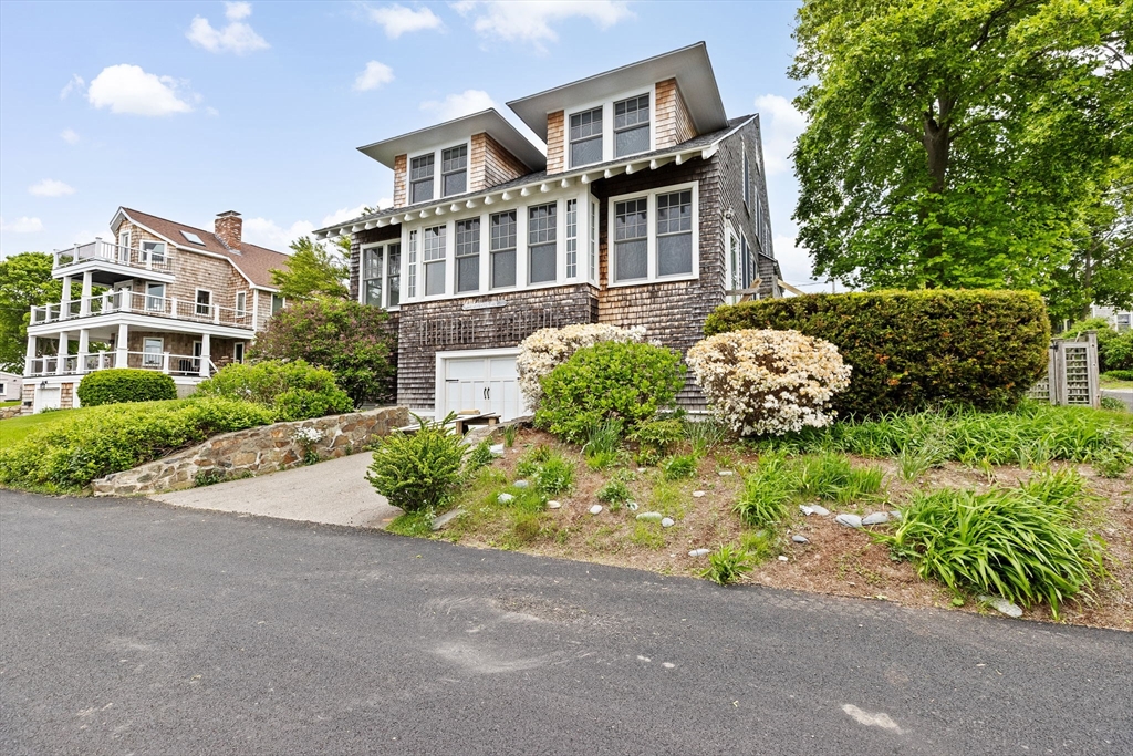 4 Glover Ave, Allerton