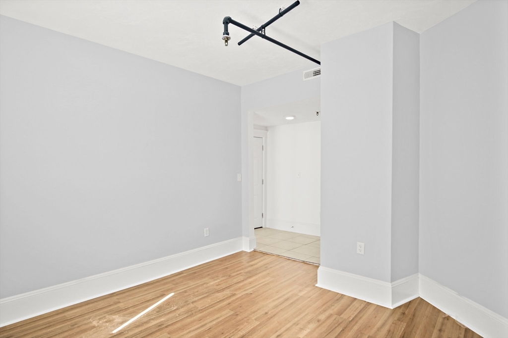 2 Walnut, Dorchester