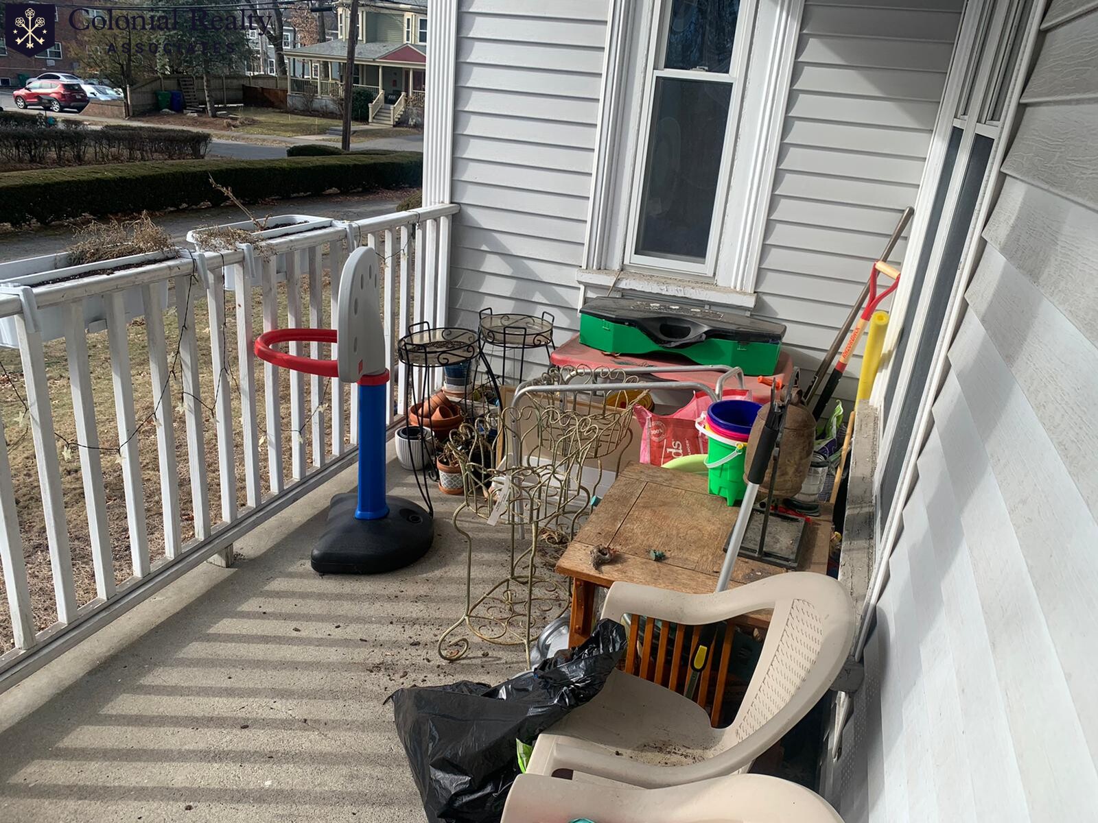 87 Walker Rd, Newtonville