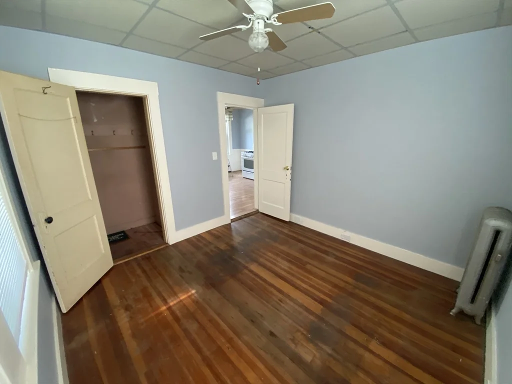 147 Oakland Ave, Methuen